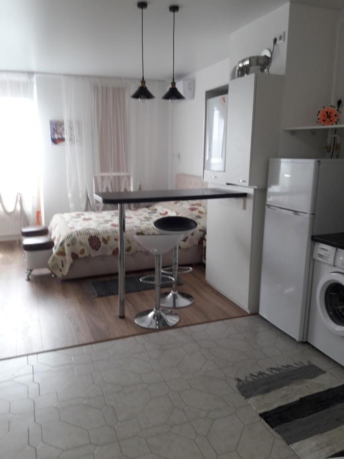 Жк "Ривьера" Apartment Kiev Exterior foto